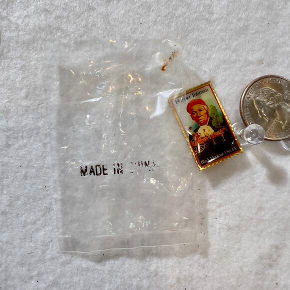 McDonalds Limited Edition African American Heritage Stamp 1978 Pin Series 2/ 4 - Picture 7 of 8